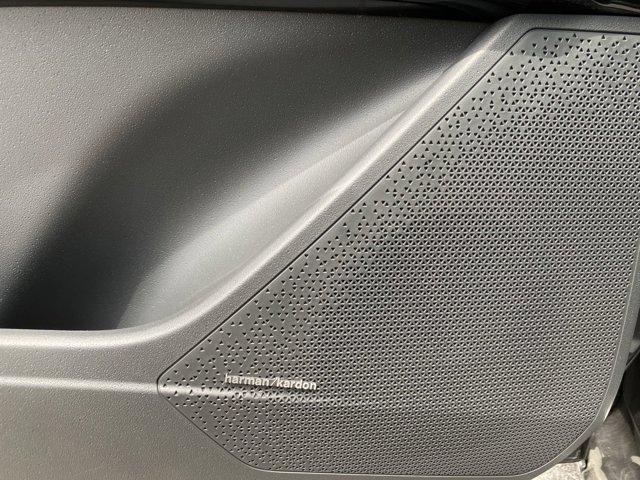 new 2025 Kia Niro car, priced at $33,632