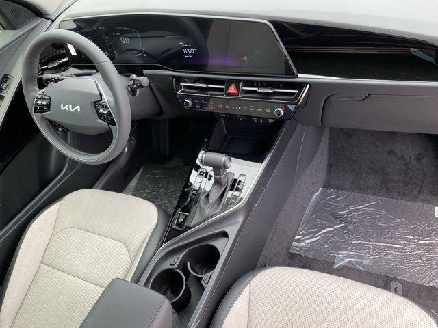 new 2025 Kia Niro car, priced at $33,632