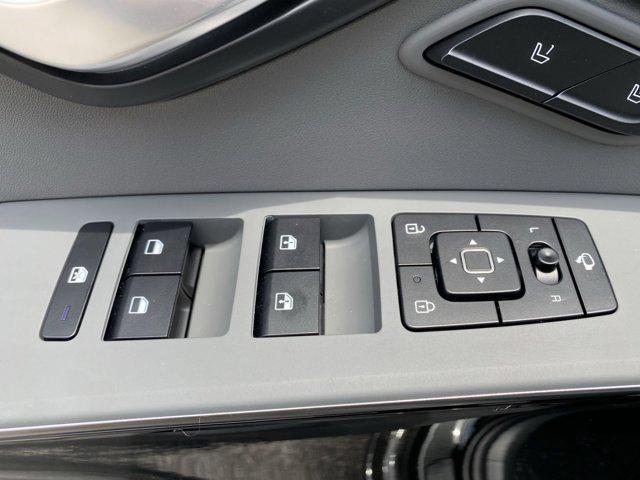 new 2025 Kia Niro car, priced at $33,632