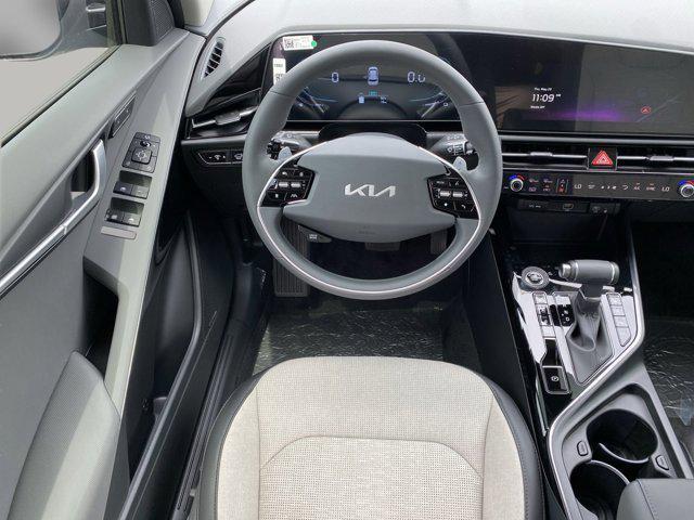 new 2025 Kia Niro car, priced at $33,632