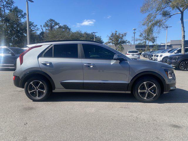 new 2025 Kia Niro car, priced at $31,620