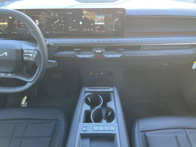 new 2026 Kia EV9 car, priced at $61,006