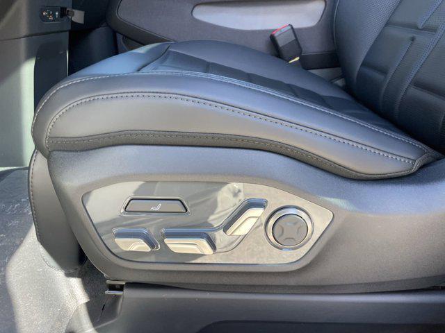 new 2026 Kia EV9 car, priced at $61,006