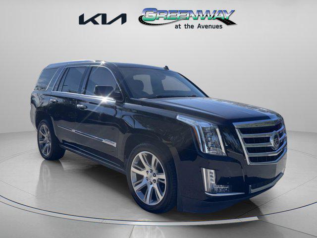used 2015 Cadillac Escalade car, priced at $17,333