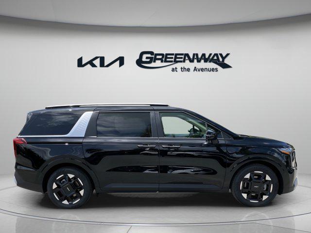 new 2025 Kia Carnival car, priced at $42,325