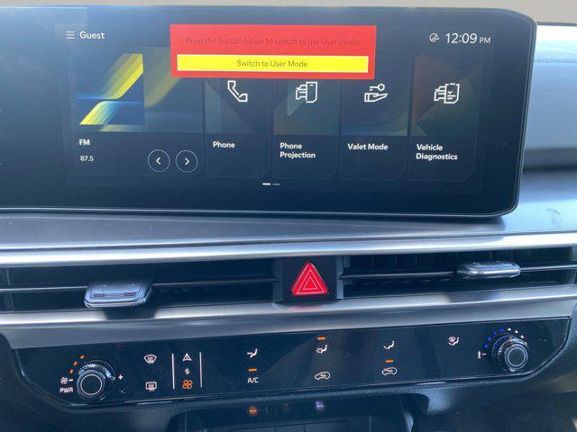 new 2025 Kia Sorento car, priced at $32,297