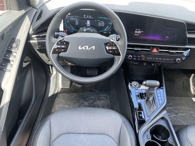 new 2025 Kia Niro car, priced at $32,298