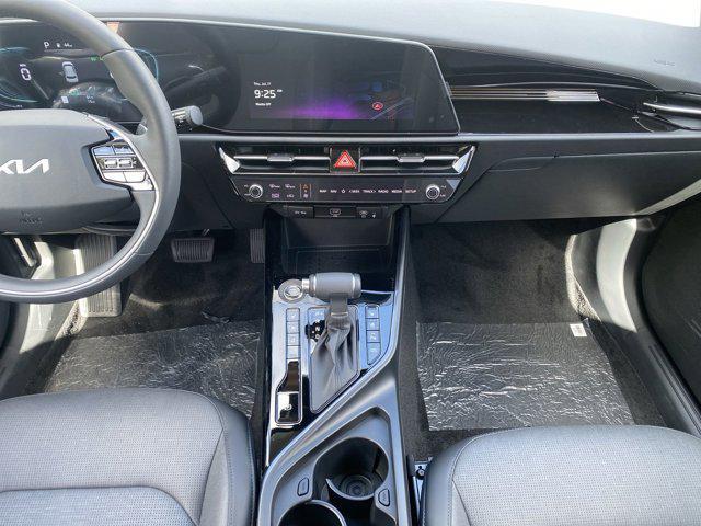 new 2025 Kia Niro car, priced at $32,298