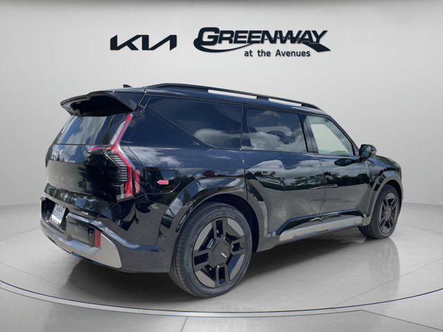 new 2026 Kia EV9 car, priced at $67,773