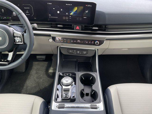 new 2025 Kia Carnival Hybrid car, priced at $53,000
