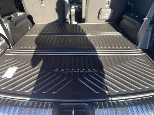 new 2025 Kia Telluride car, priced at $48,577