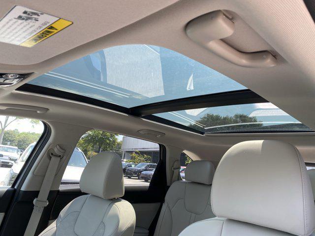 new 2025 Kia Sorento car, priced at $33,468