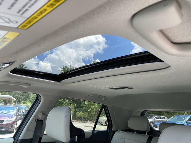 new 2025 Kia Niro car, priced at $31,086