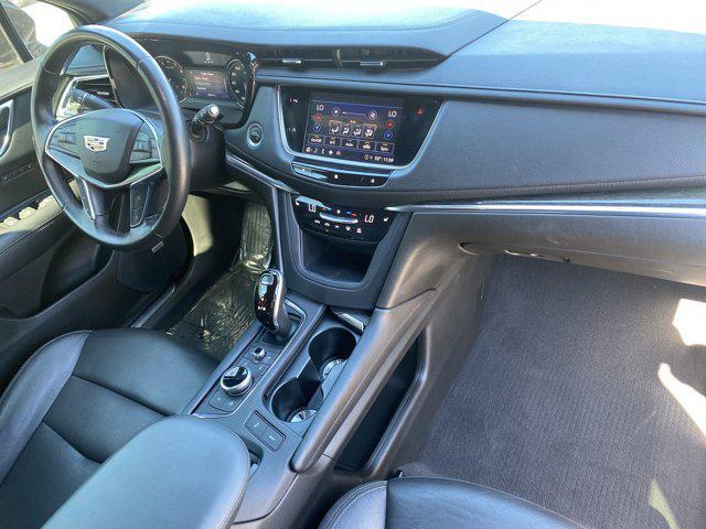 used 2021 Cadillac XT5 car, priced at $29,388