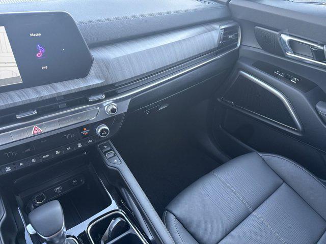 new 2025 Kia Telluride car, priced at $39,599