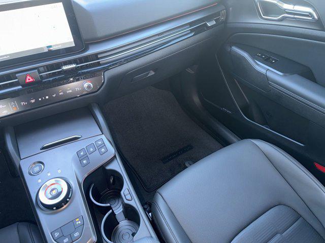 new 2026 Kia Sportage Hybrid car, priced at $40,680