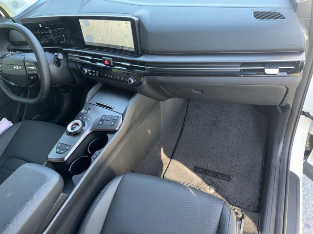 new 2026 Kia Sportage Hybrid car, priced at $40,680