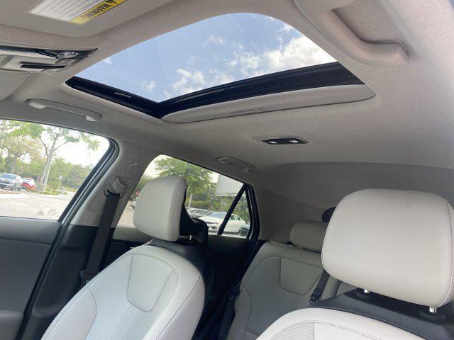 new 2025 Kia Niro car, priced at $31,433