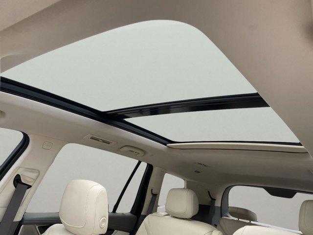 used 2021 Cadillac XT6 car, priced at $28,998