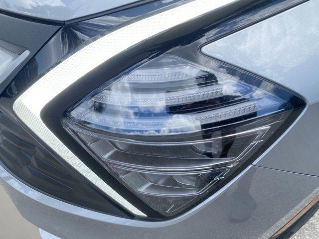 new 2025 Kia Sportage Hybrid car, priced at $30,233