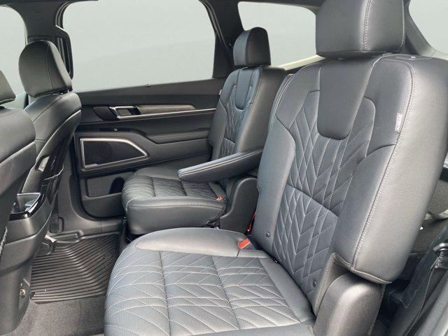 new 2025 Kia Telluride car, priced at $46,053