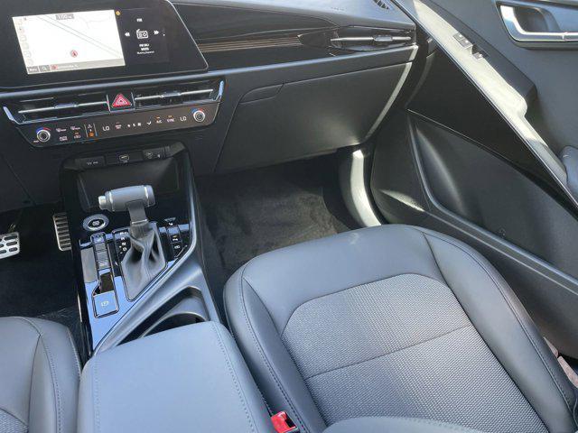 new 2025 Kia Niro car, priced at $31,456