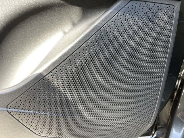 new 2025 Kia Niro car, priced at $31,456