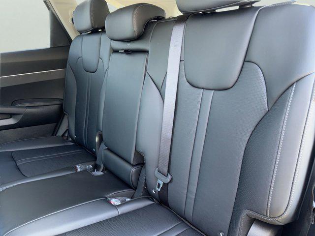 new 2026 Kia Sorento Hybrid car, priced at $40,392