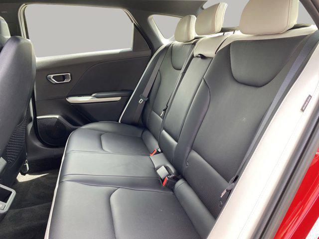 new 2025 Kia K4 car, priced at $27,722