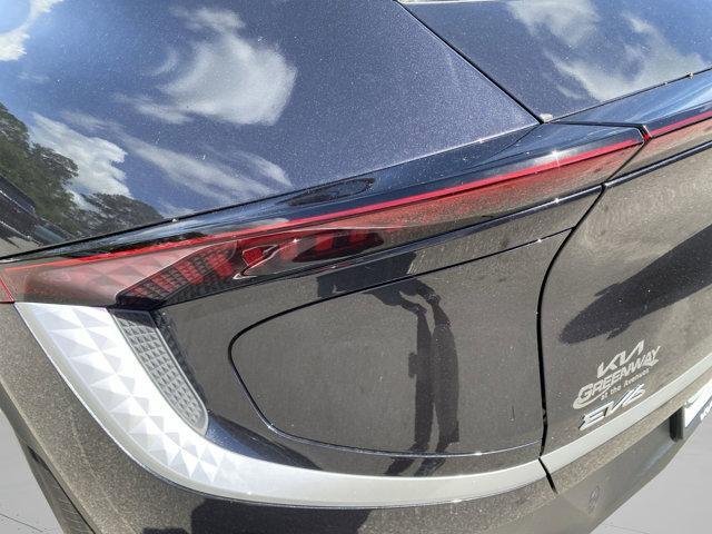 new 2025 Kia EV6 car, priced at $41,923