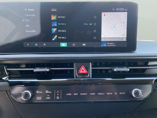 new 2025 Kia EV6 car, priced at $41,923