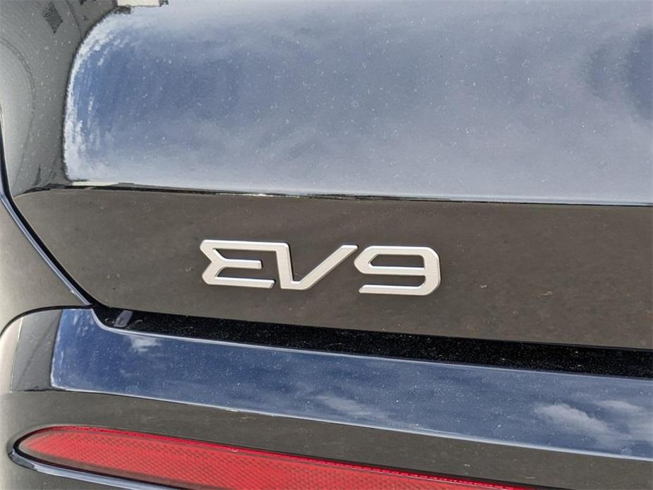new 2024 Kia EV9 car, priced at $62,624