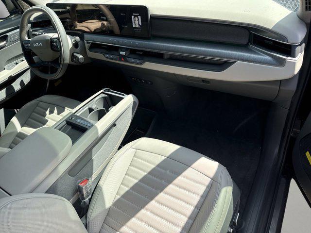 new 2026 Kia EV9 car, priced at $59,923