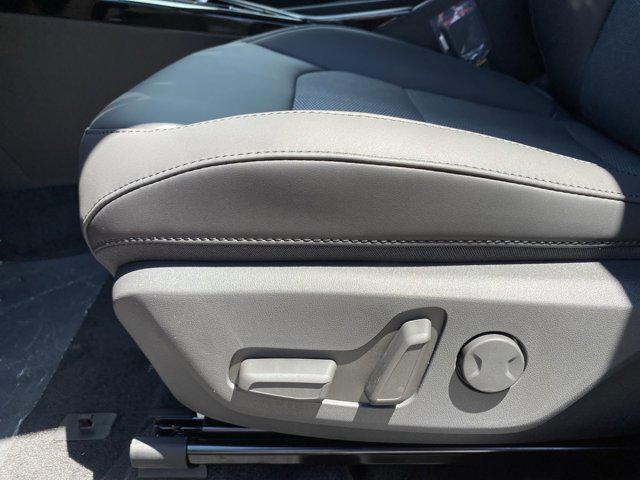 new 2025 Kia Niro EV car, priced at $30,355