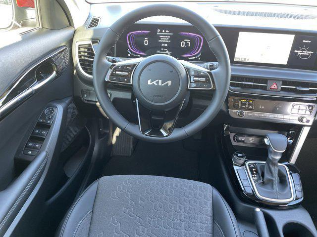 new 2025 Kia Seltos car, priced at $25,572