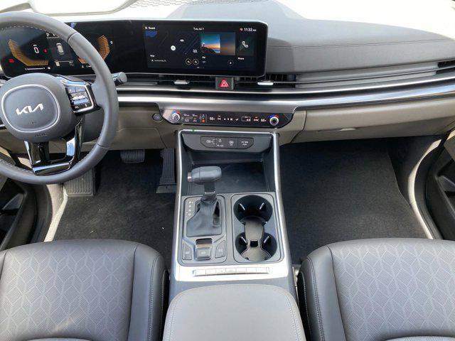 new 2026 Kia Carnival car, priced at $38,578