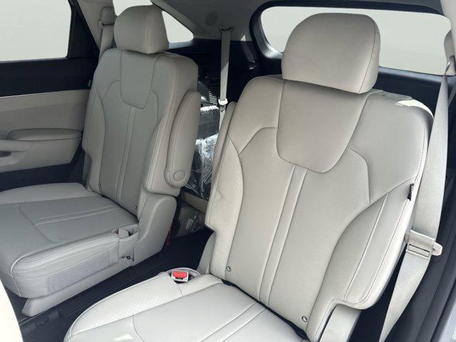 new 2026 Kia Sorento car, priced at $41,658