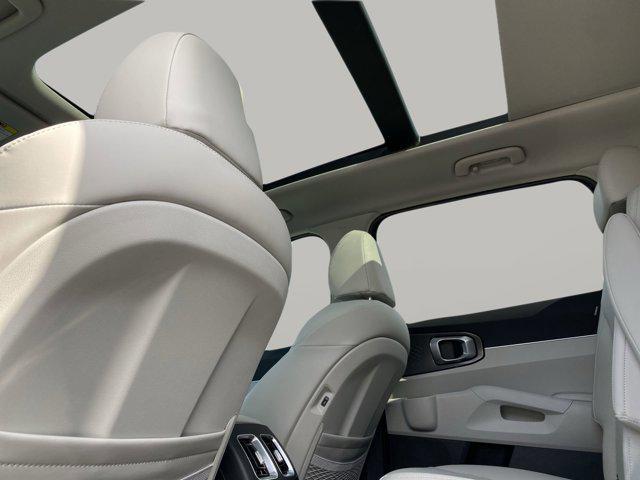 new 2025 Kia Sorento car, priced at $39,991