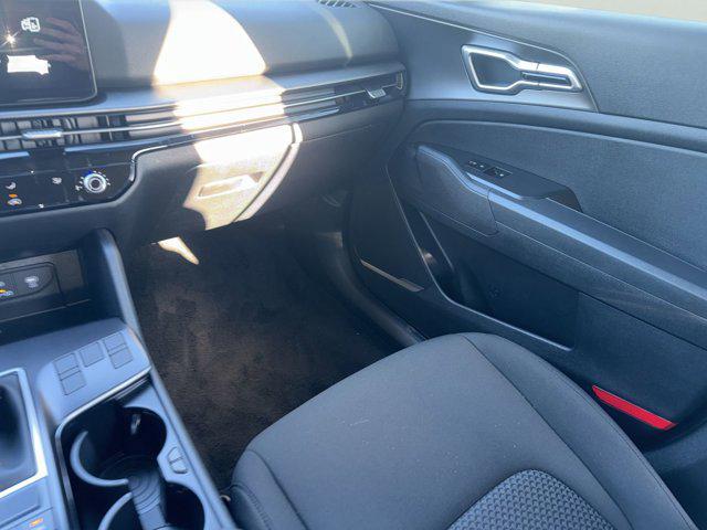 new 2026 Kia Sportage car, priced at $28,566