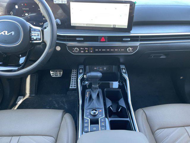 new 2025 Kia Sorento car, priced at $47,420