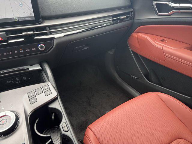 new 2026 Kia Sportage Hybrid car, priced at $40,202