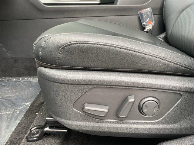 new 2026 Kia Sportage car, priced at $35,532