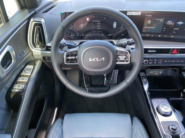 new 2025 Kia Sorento Hybrid car, priced at $47,691