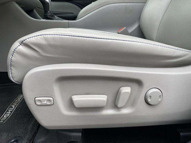 used 2019 Toyota Highlander car, priced at $24,799