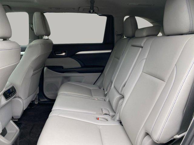 used 2019 Toyota Highlander car, priced at $24,799