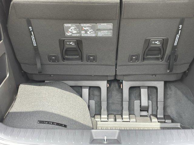 new 2025 Kia Carnival car, priced at $39,708