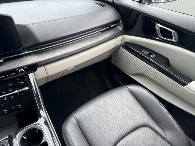 used 2023 Kia Carnival car, priced at $29,888