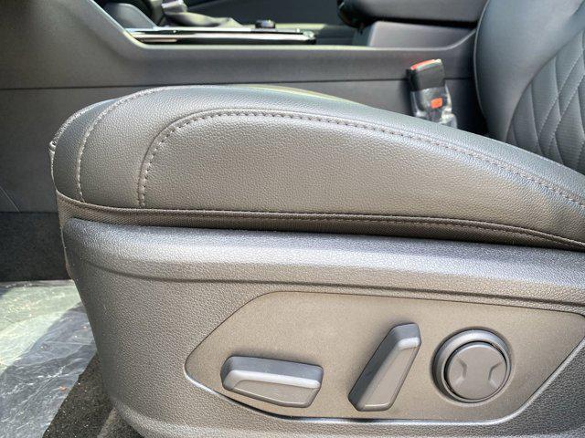 new 2025 Kia Sportage car, priced at $35,142