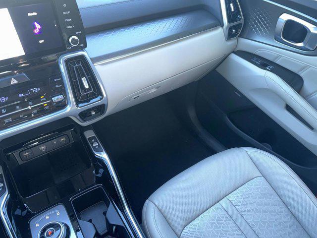 used 2023 Kia Sorento Hybrid car, priced at $33,978