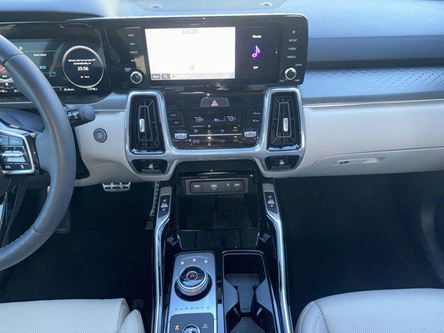 used 2023 Kia Sorento Hybrid car, priced at $33,978